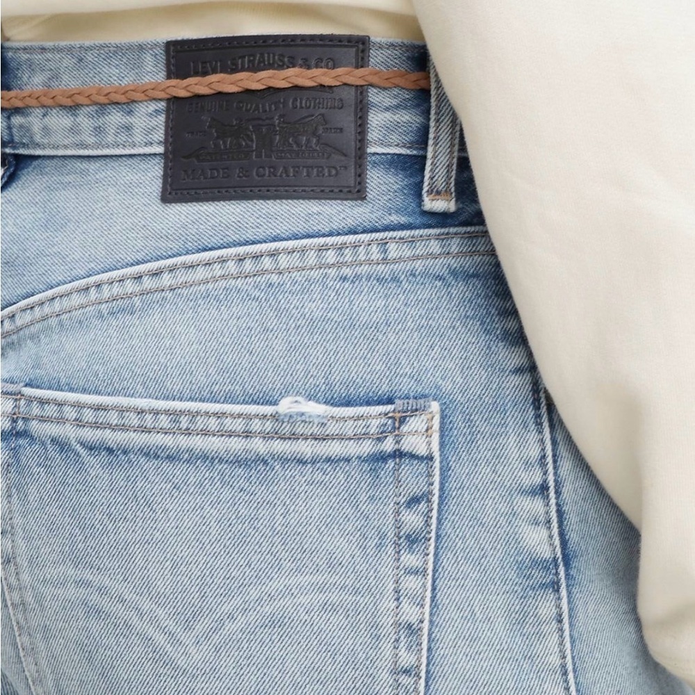 Levi's Premium Barrel Crop Jeans Light Wash 29 - Picture 4 of 16